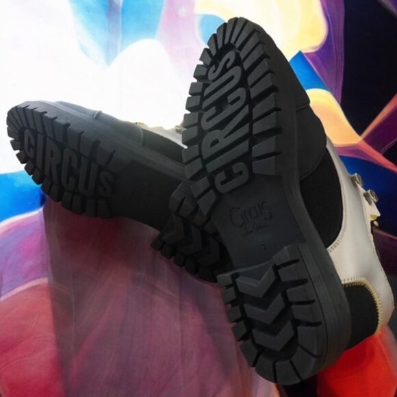 CIRCUS By SAM EDELMAN Trendy Ankle High Lace-Up Boots Water Resistant Sz 6M NEW - Picture 4 of 7